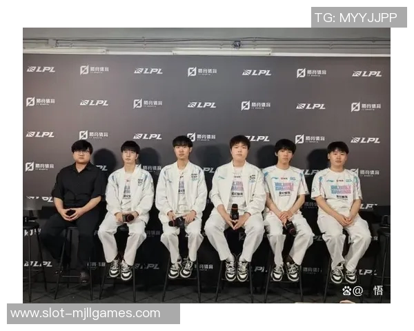 电竞新闻赛后复盘BLG与FPX灵活性对决分析及战术启示